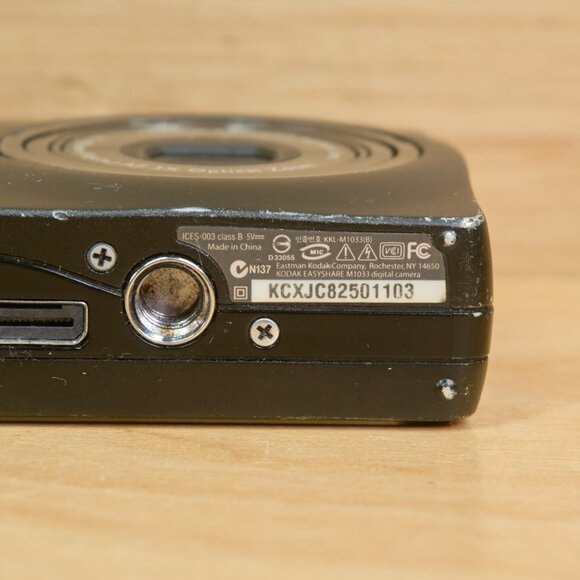 Vintage Kodak EasyShare M1033 Digital Camera / 10 MP / Black / READ Description! - Picture 9 of 12